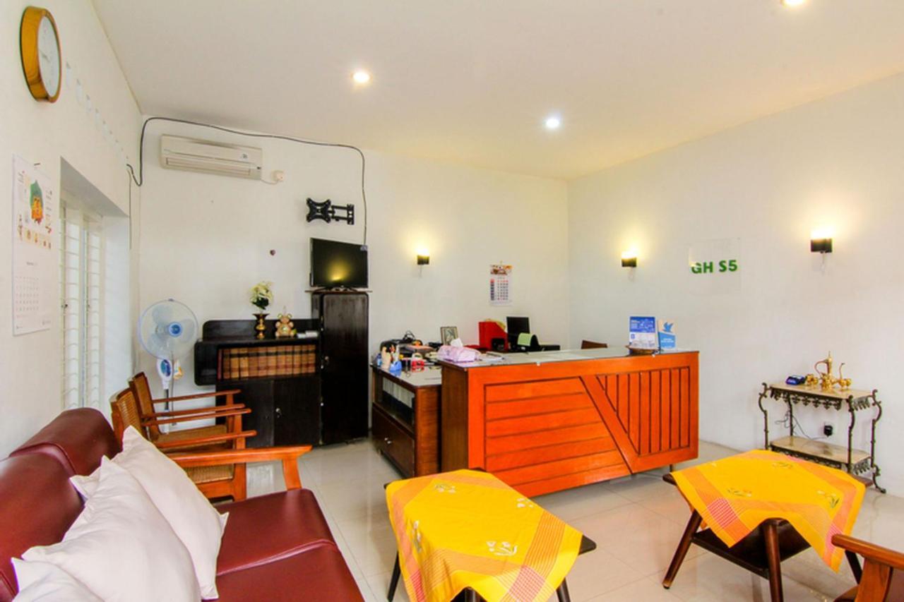 S5 Guest House Yogyakarta Dış mekan fotoğraf