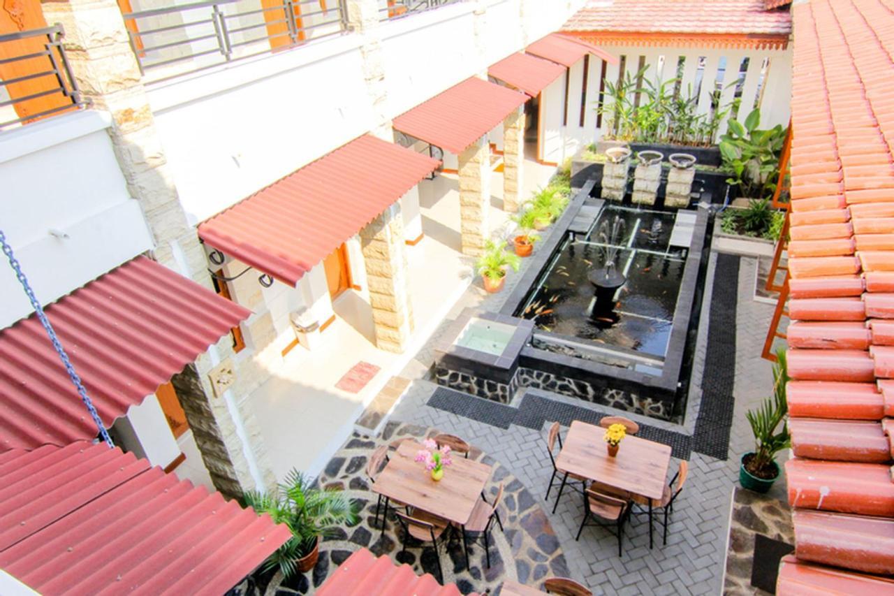 S5 Guest House Yogyakarta Dış mekan fotoğraf