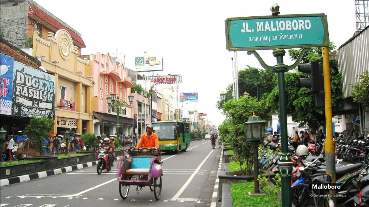 S5 Guest House Yogyakarta Dış mekan fotoğraf